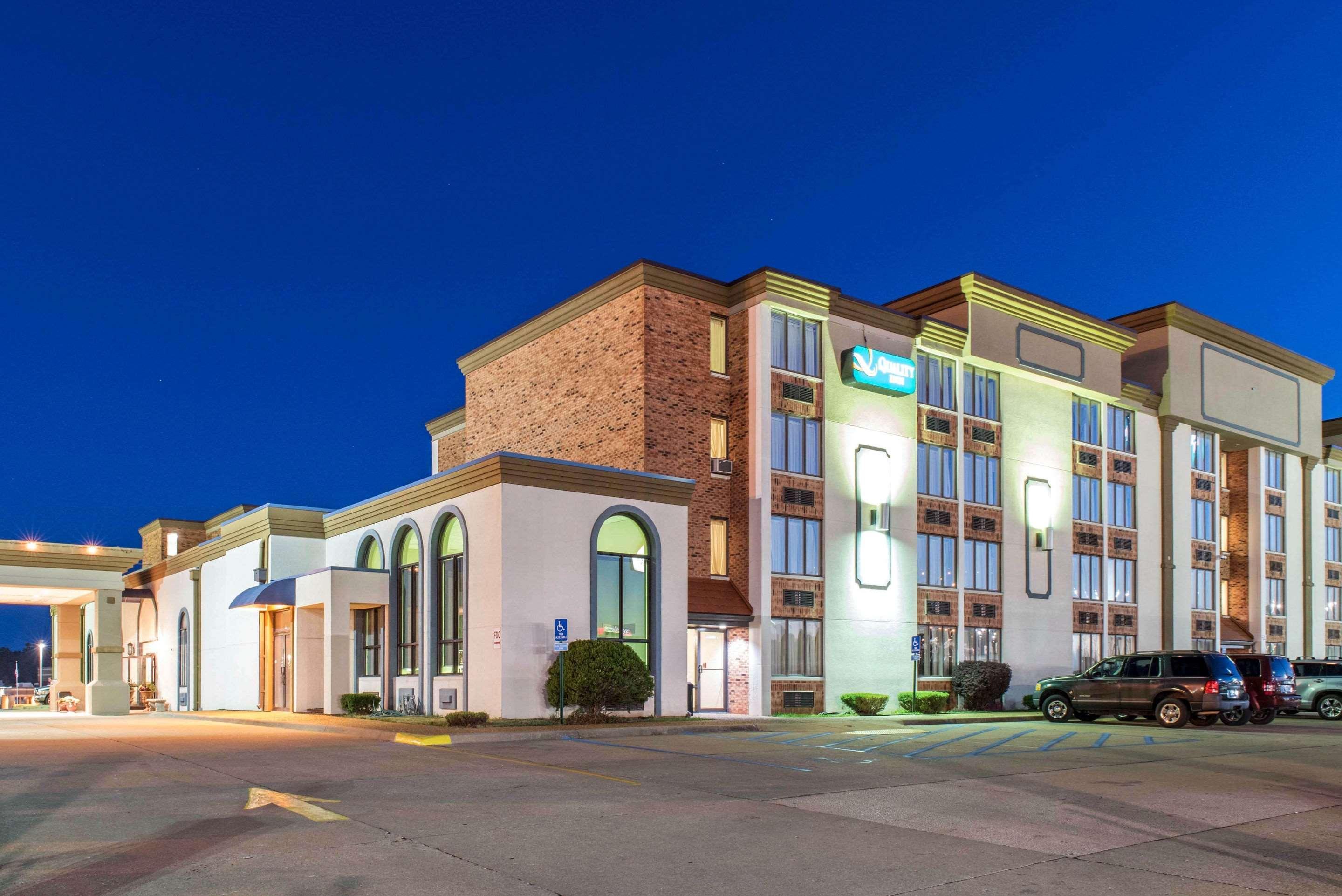 Quality Inn Festus Extérieur photo