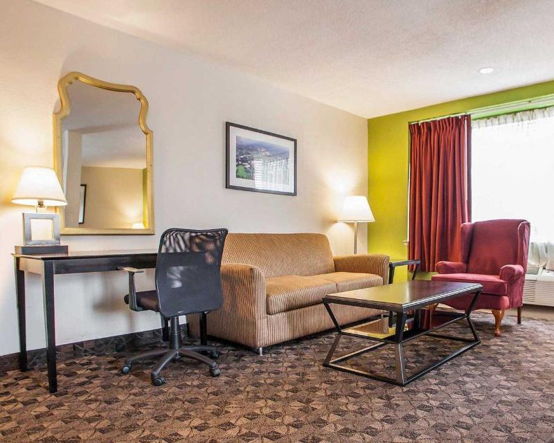 Quality Inn Festus Extérieur photo