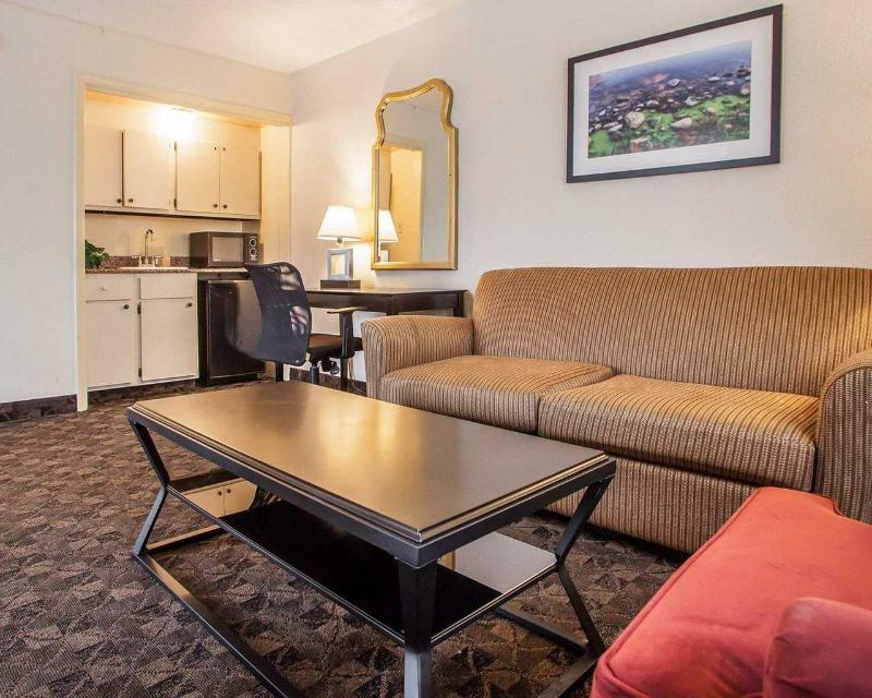 Quality Inn Festus Extérieur photo